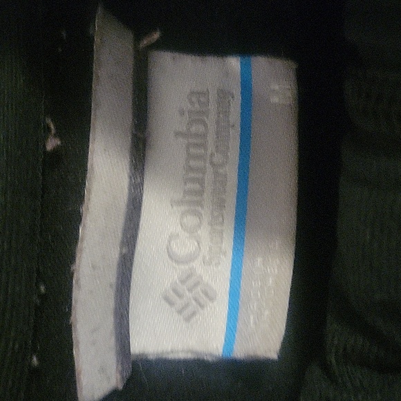 Columbia Medium full zip and zip pockets black jacket mint condition - Picture 2 of 3